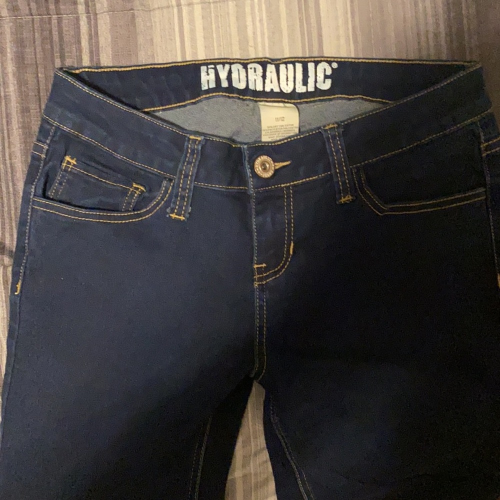 Jeans - Picture 2 of 3